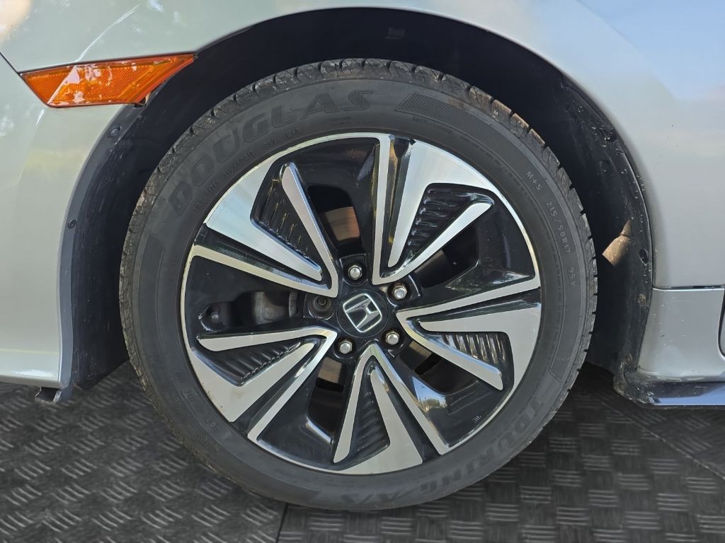 2018 Honda Civic Image 14