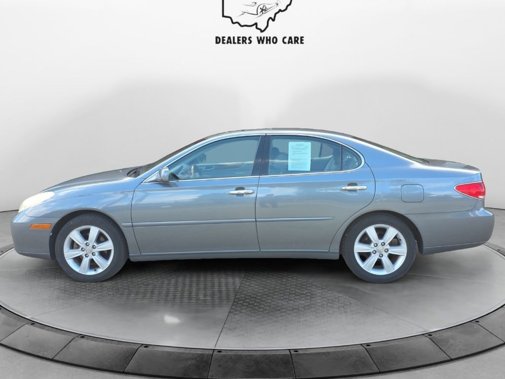 2005 Lexus ES Image 2