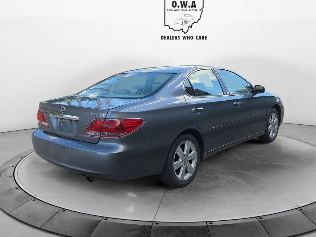 2005 Lexus ES Image 5