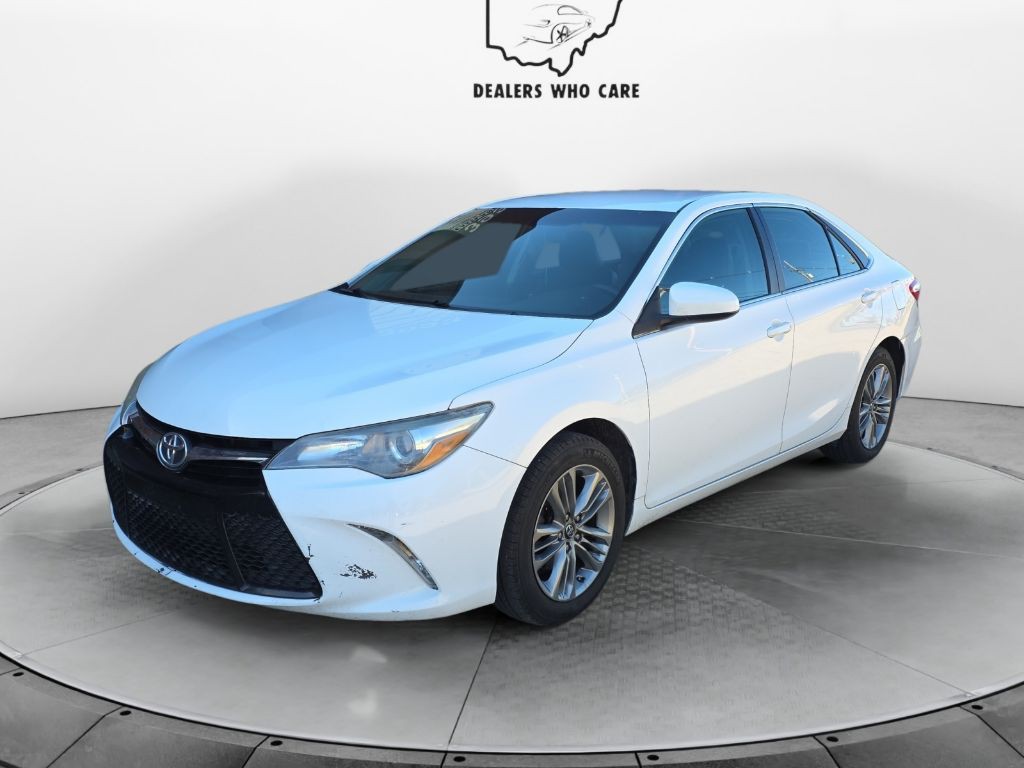 2017 Toyota Camry Image 1