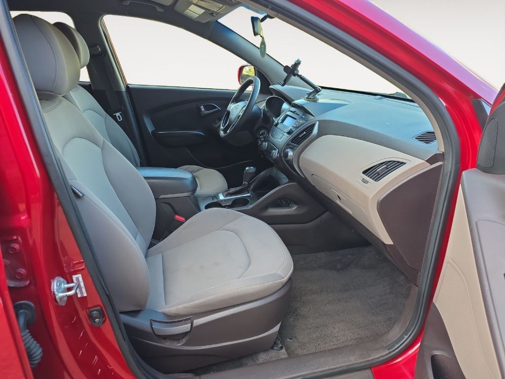 2014 Hyundai Tucson Image 9