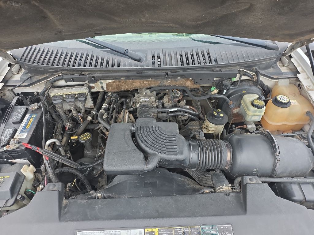 2003 Ford Expedition Image 15