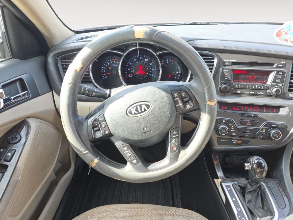2012 Kia Optima Image 12