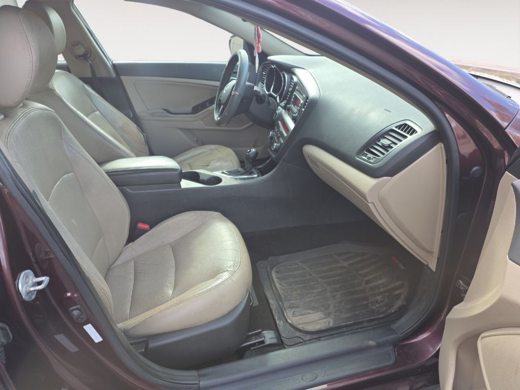 2012 Kia Optima Image 15
