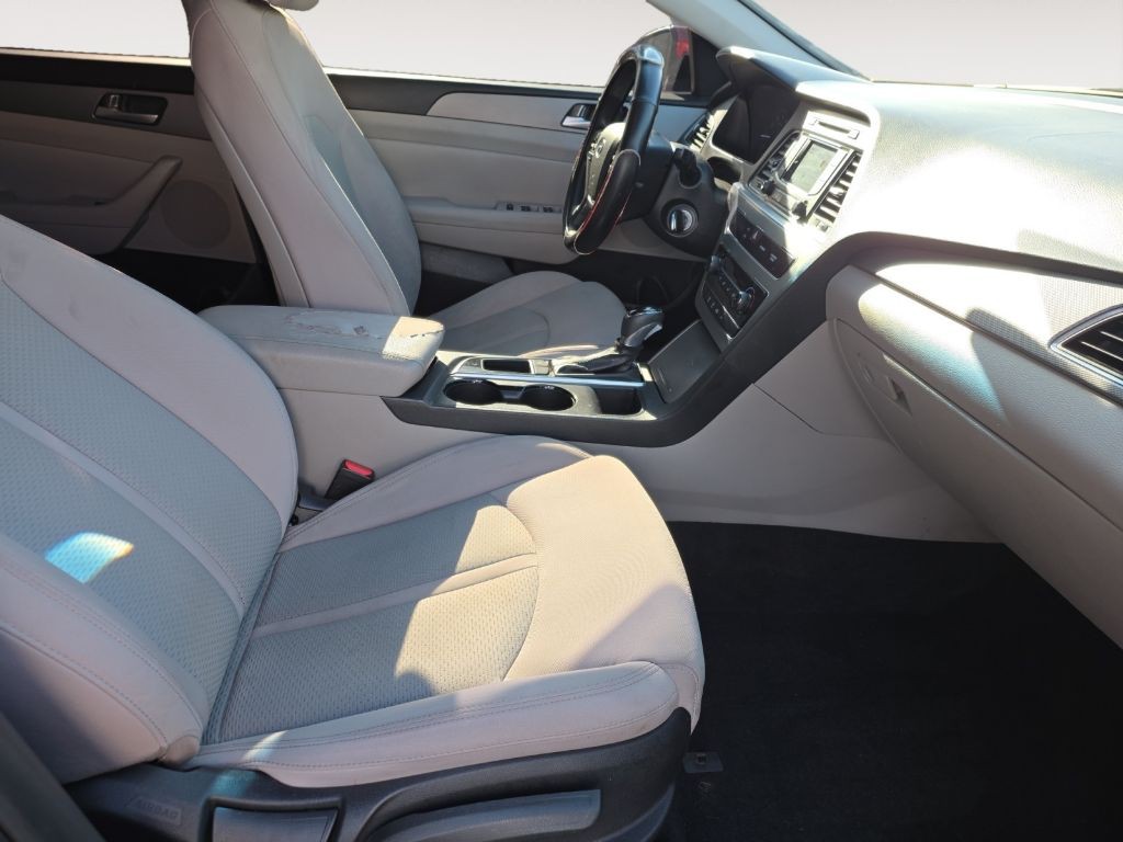 2015 Hyundai Sonata Image 15