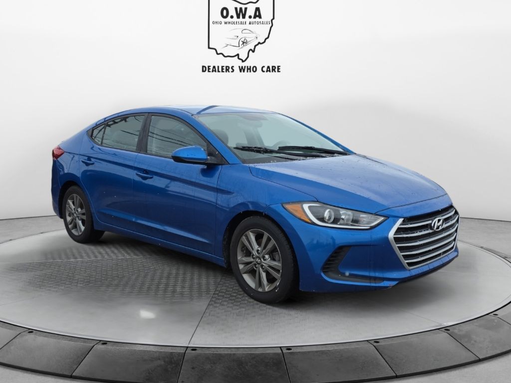 2017 Hyundai Elantra Image 1