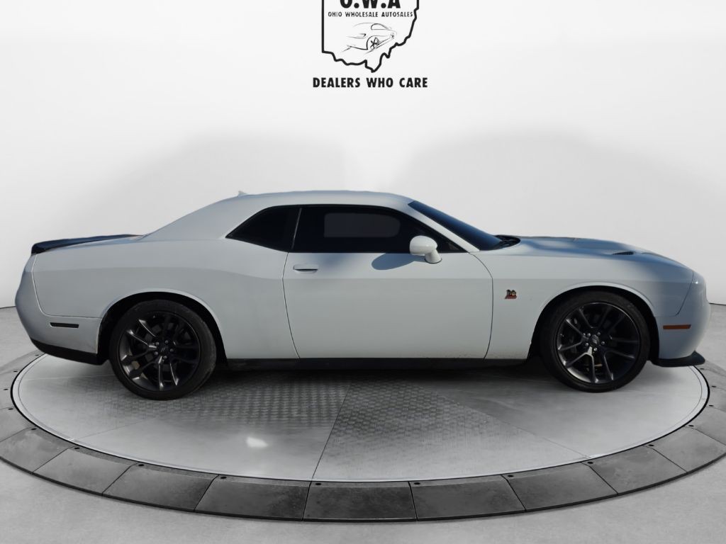 2021 Dodge Challenger Image 6