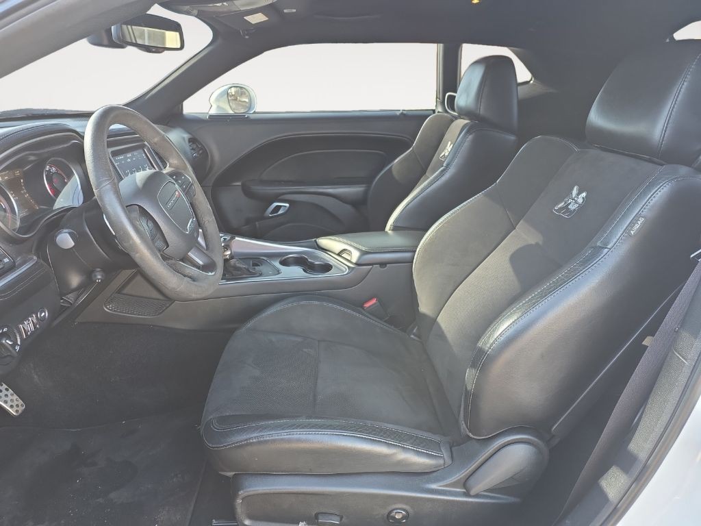 2021 Dodge Challenger Image 12