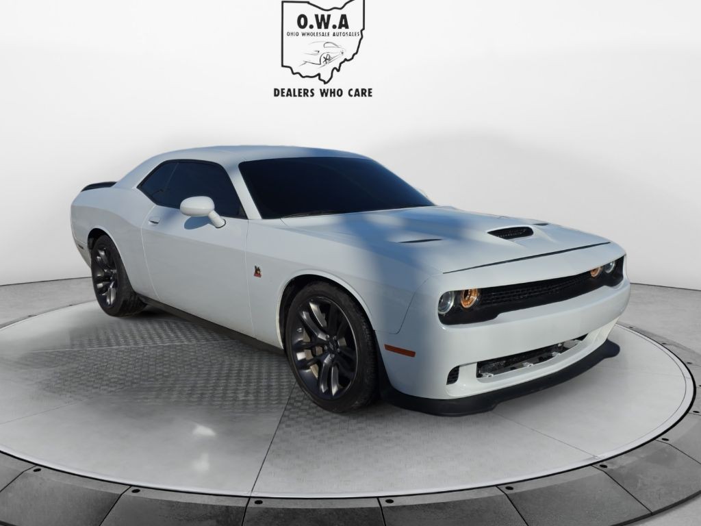2021 Dodge Challenger Image 1