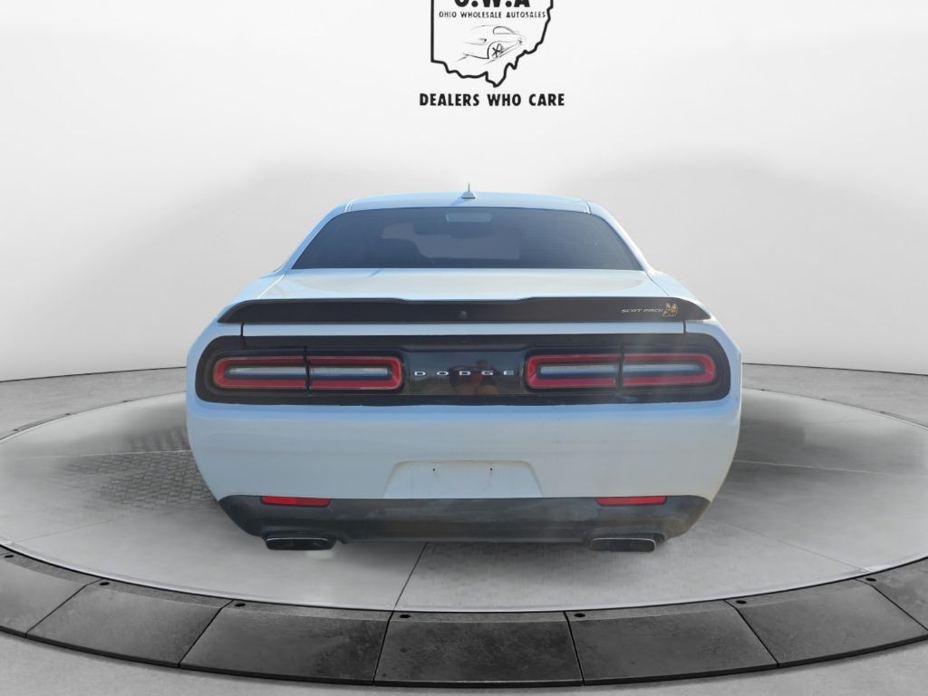 2021 Dodge Challenger Image 6