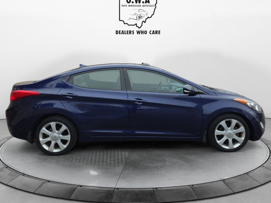 2013 Hyundai Elantra Image 6