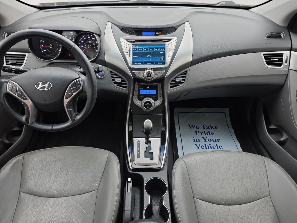 2013 Hyundai Elantra Image 12