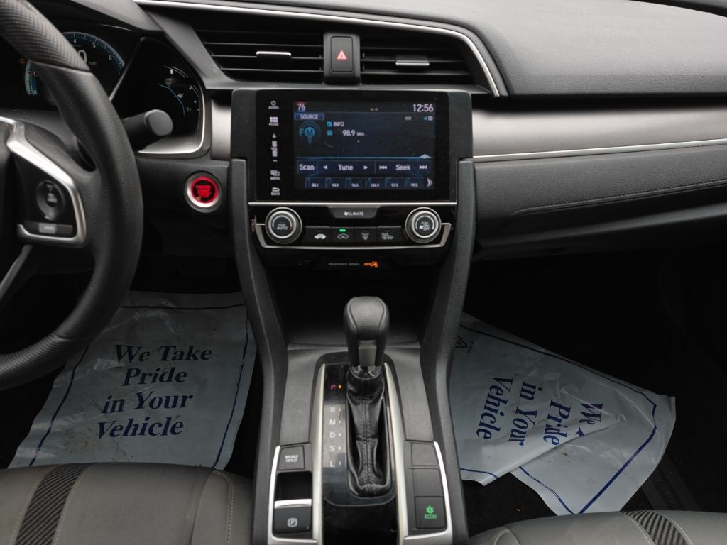 2016 Honda Civic Image 9