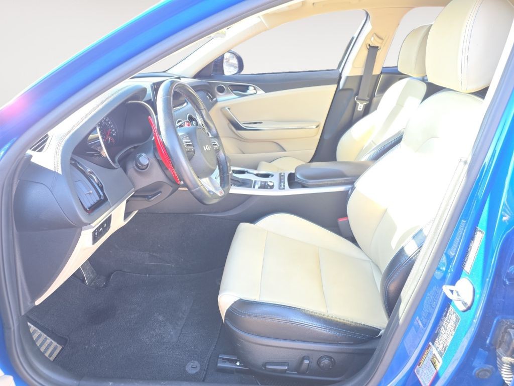 2022 Kia Stinger Image 9