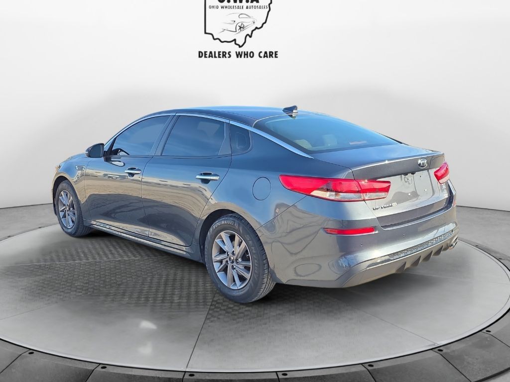 2020 Kia Optima Image 3