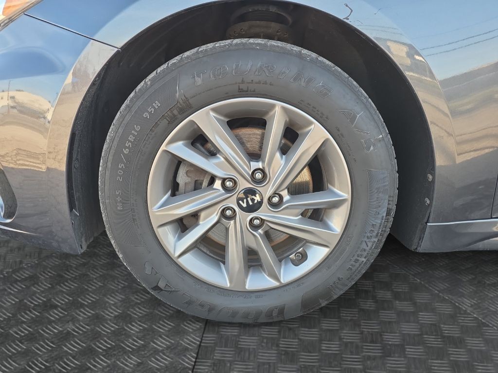 2020 Kia Optima Image 14