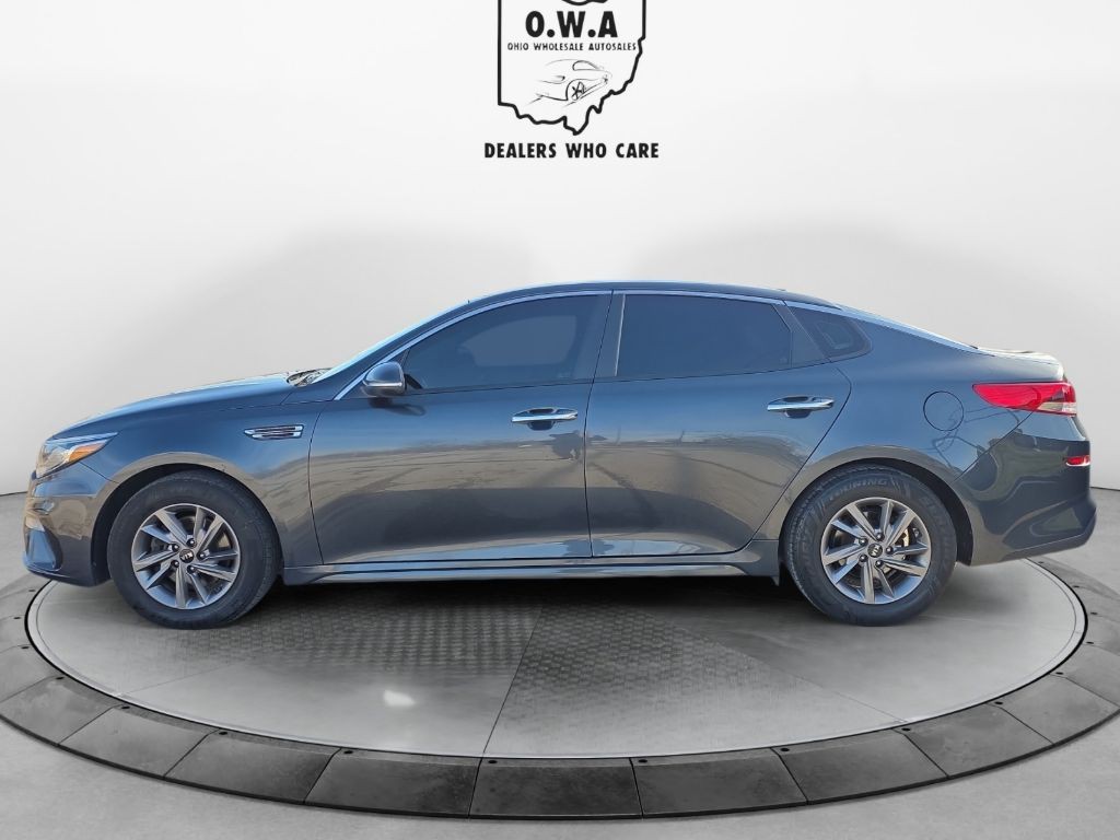 2020 Kia Optima Image 2