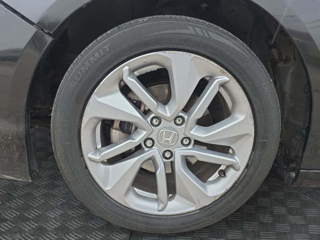 2018 Honda Accord Image 14