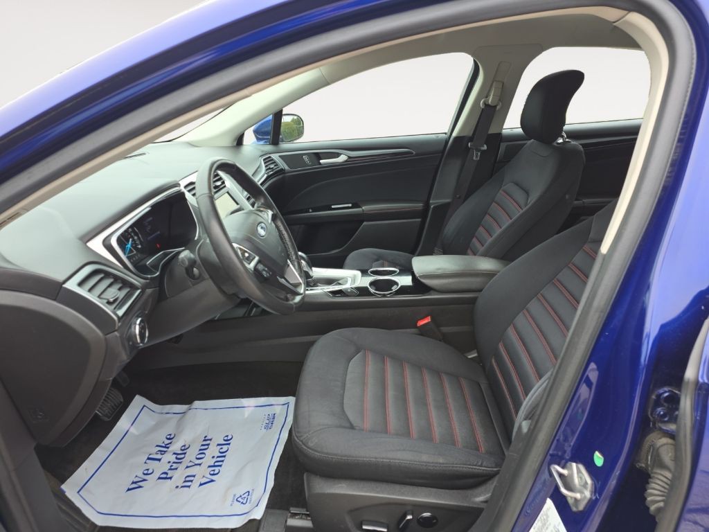 2013 Ford Fusion Image 9