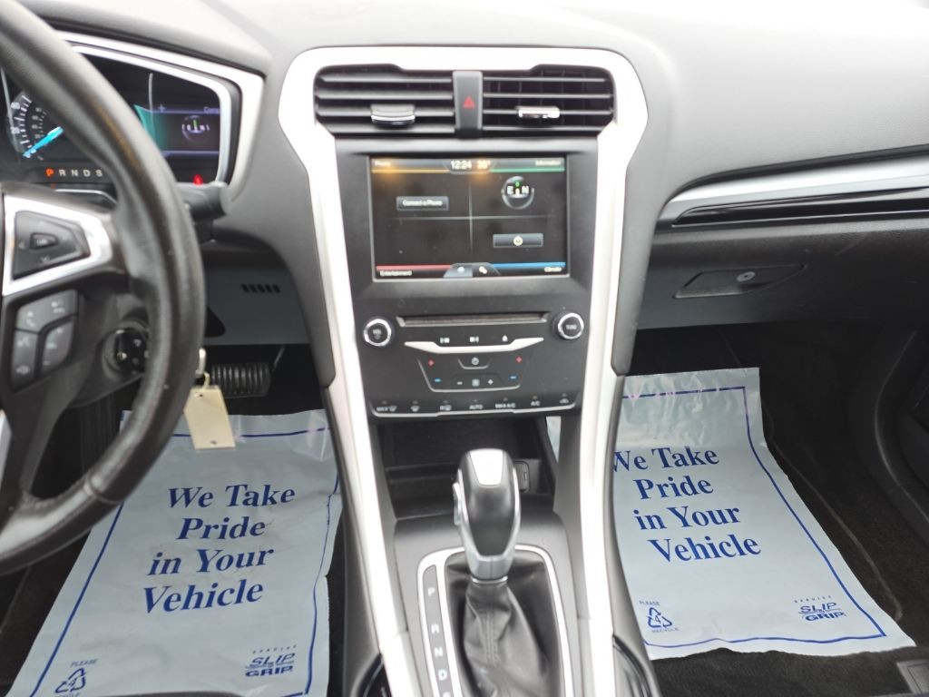 2013 Ford Fusion Image 12