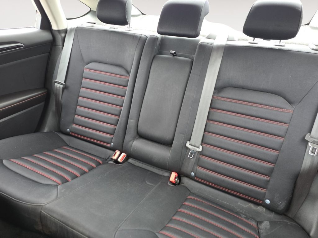 2013 Ford Fusion Image 15