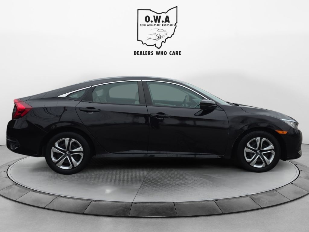 2016 Honda Civic Image 6