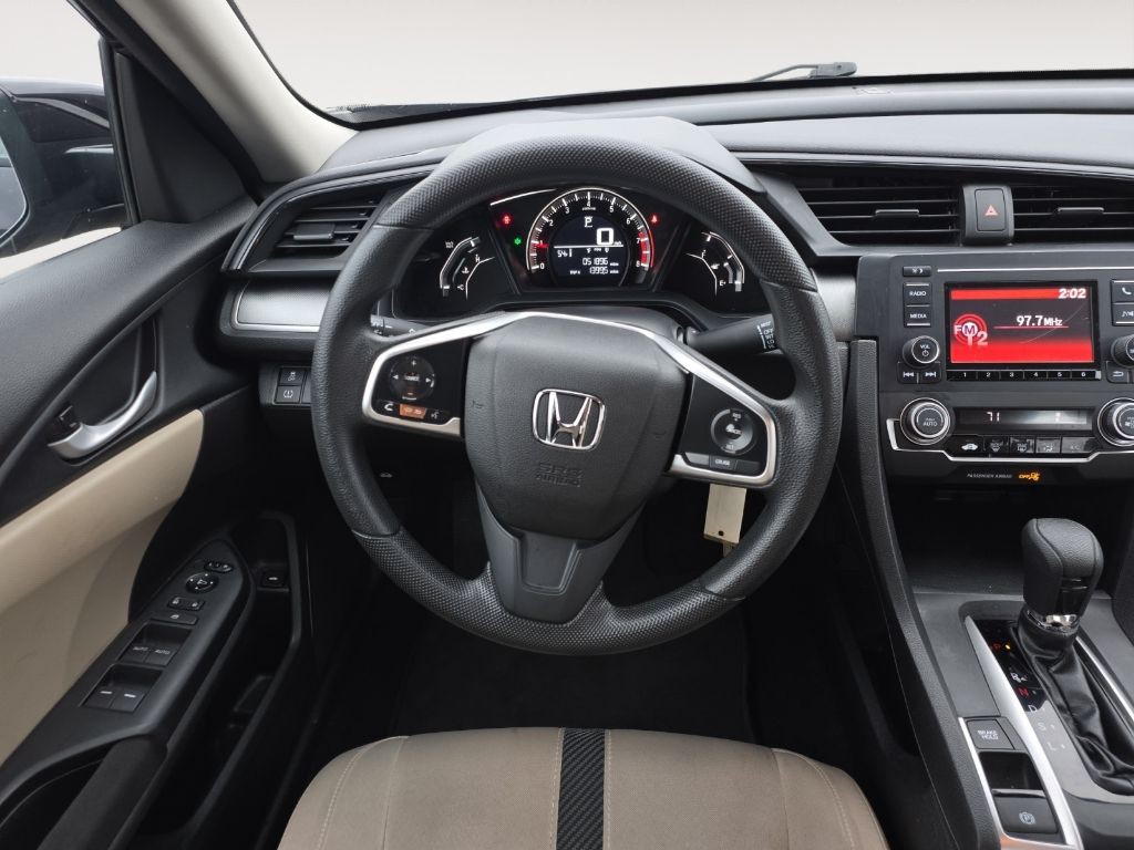 2016 Honda Civic Image 9