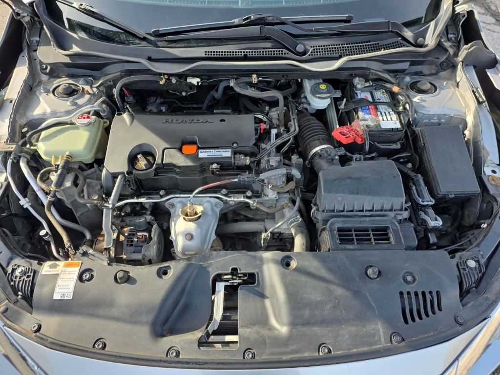 2016 Honda Civic Image 16