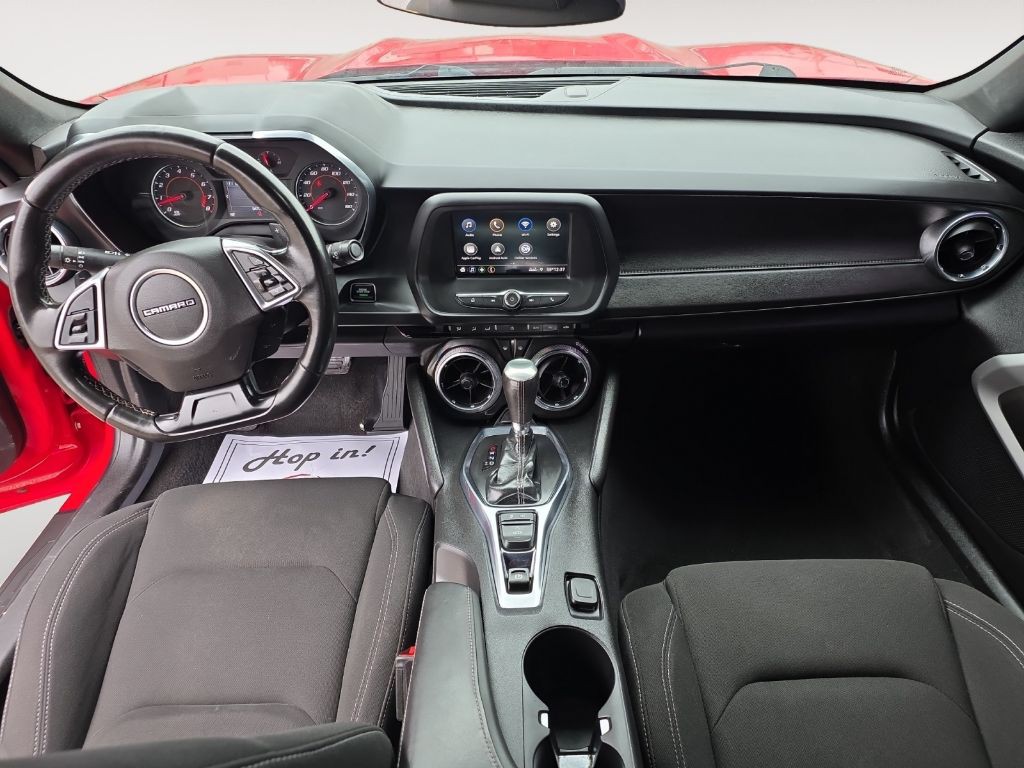 2020 Chevrolet Camaro Image 11
