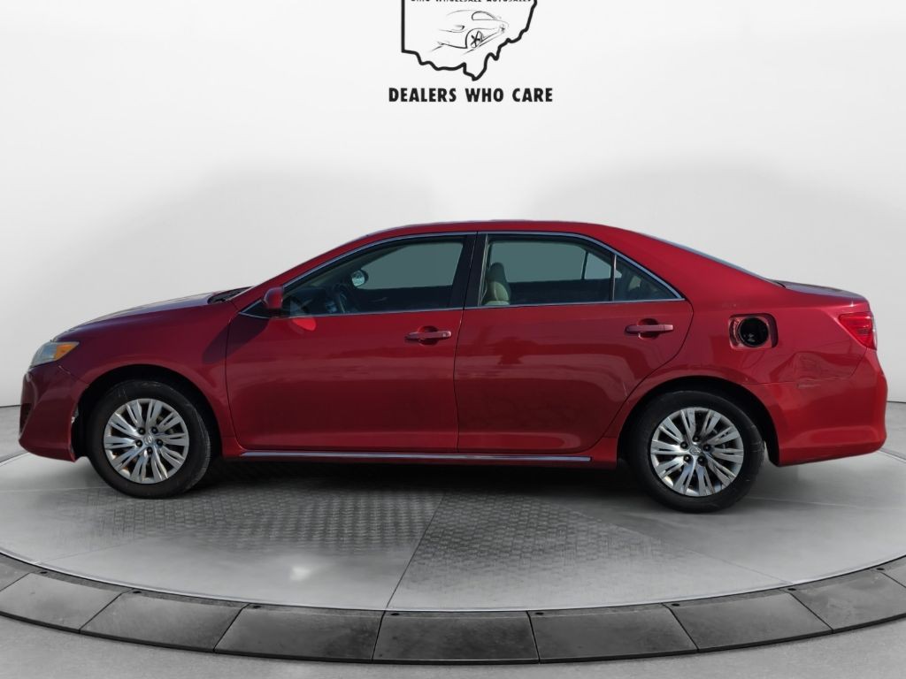 2012 Toyota Camry Image 4