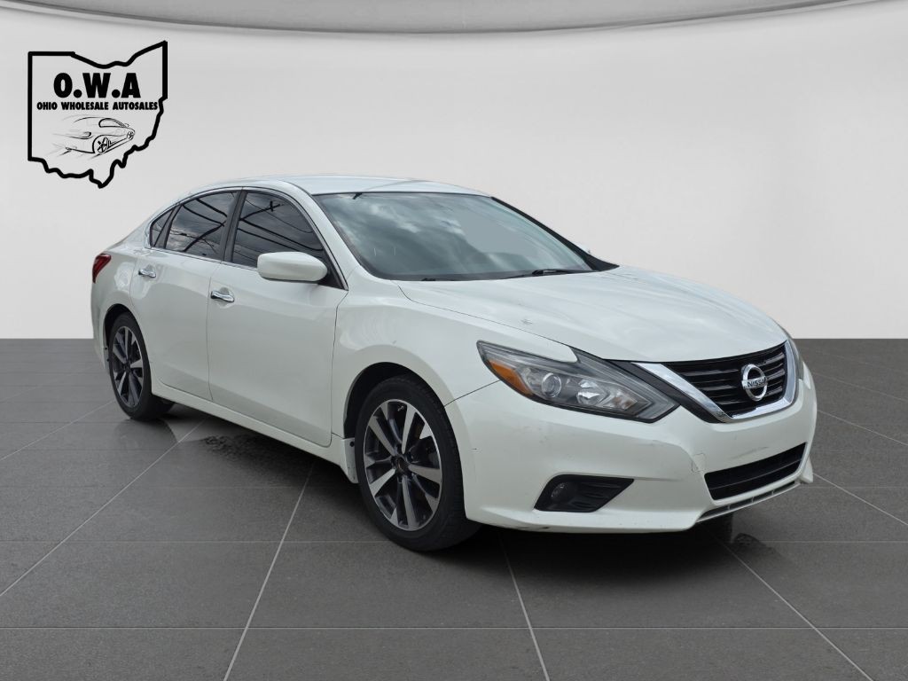 2016 Nissan Altima Image 1