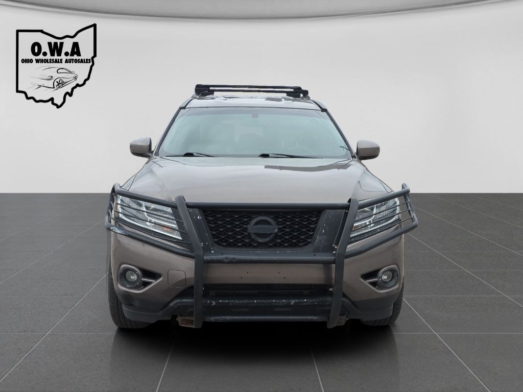 2014 Nissan Pathfinder Image 2