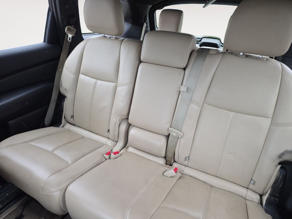 2014 Nissan Pathfinder Image 13