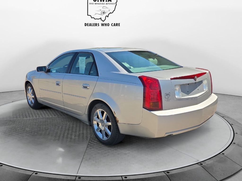 2004 Cadillac CTS Image 3
