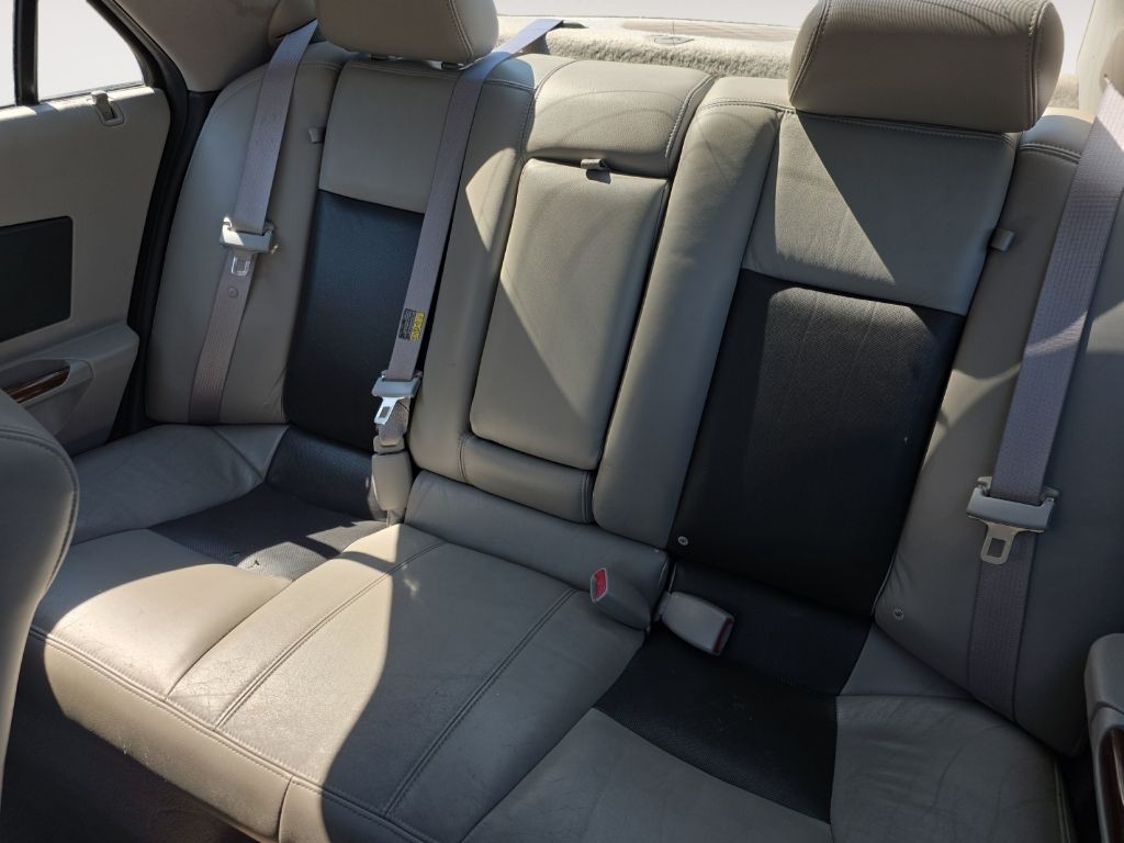 2004 Cadillac CTS Image 13