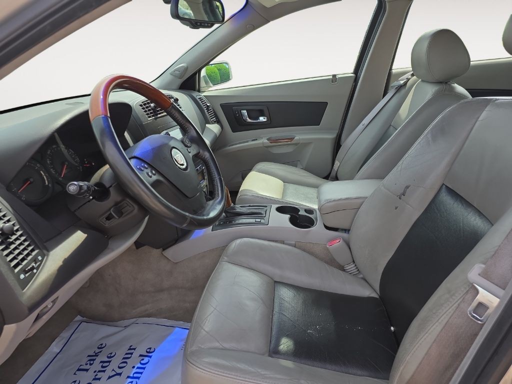2004 Cadillac CTS Image 13