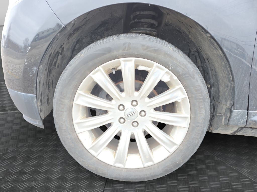 2013 Lincoln MKX Image 9