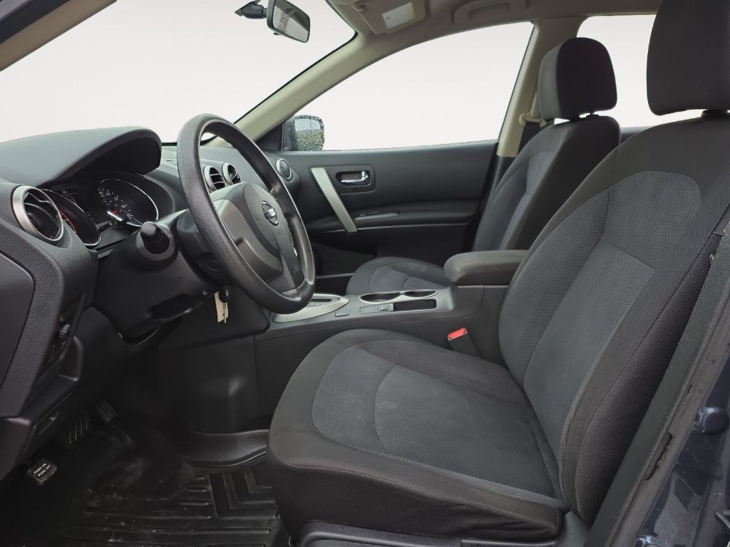 2013 Nissan Rogue Image 13