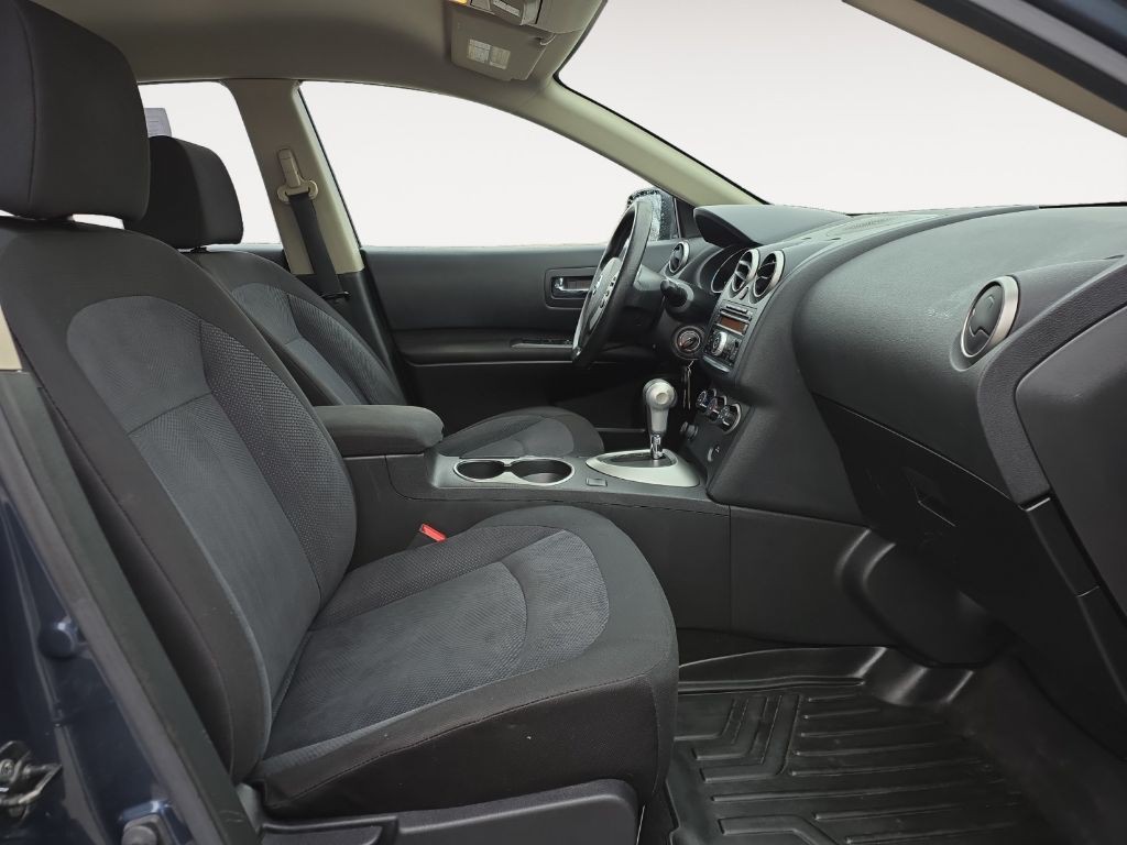 2013 Nissan Rogue Image 15