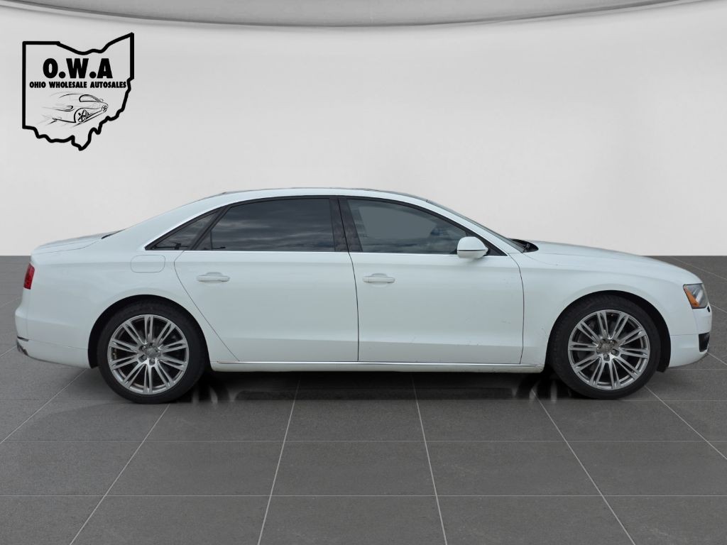 2013 Audi A8 Image 8