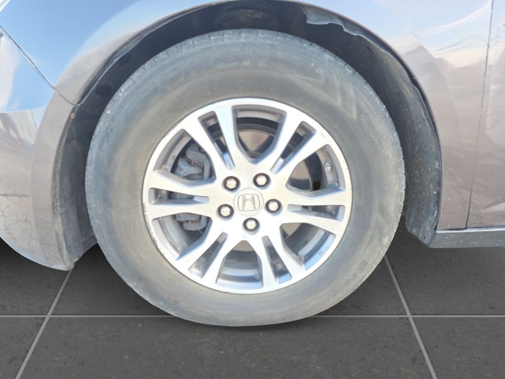 2012 Honda Odyssey Image 9