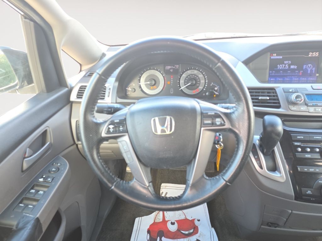 2012 Honda Odyssey Image 12