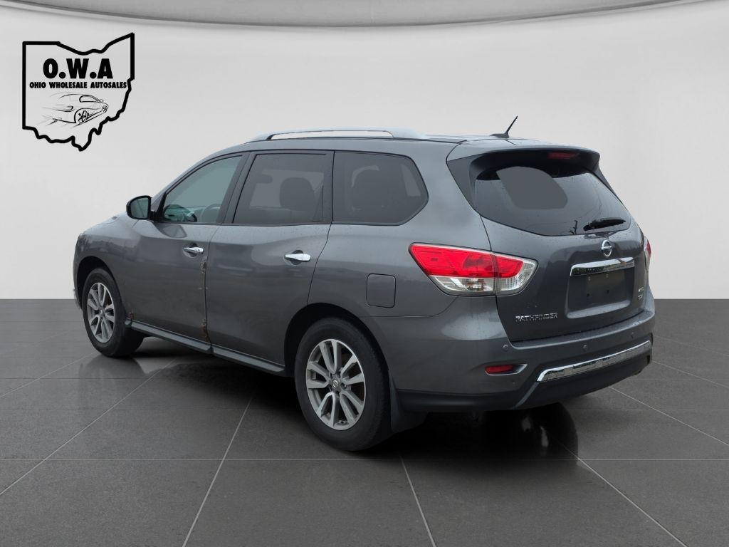 2016 Nissan Pathfinder Image 5