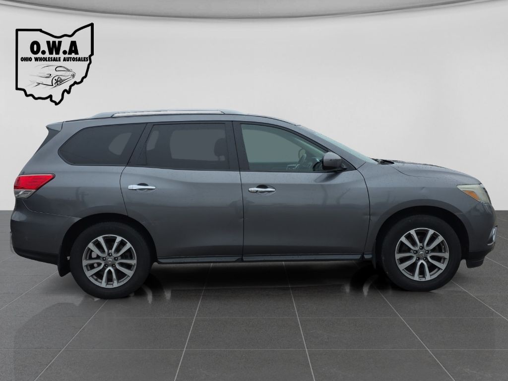 2016 Nissan Pathfinder Image 8