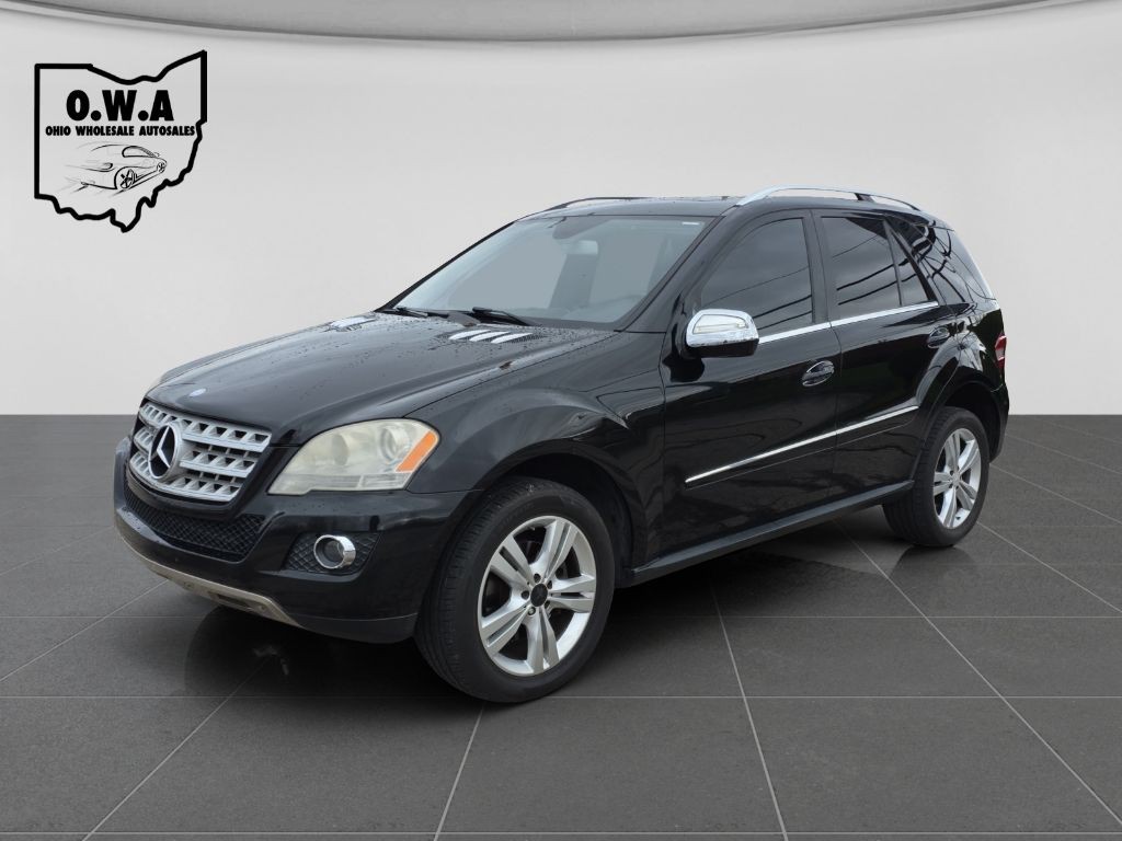 2010 Mercedes-Benz M-Class Image 3