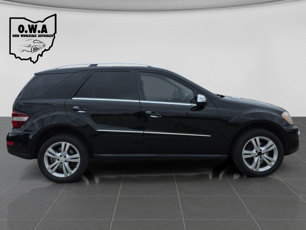 2010 Mercedes-Benz M-Class Image 8