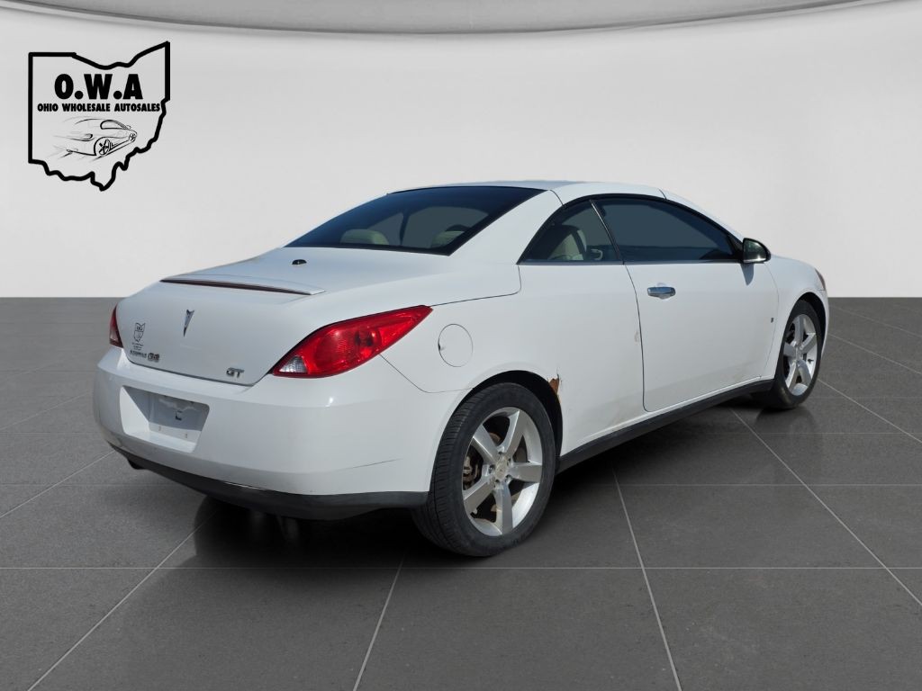 2009 Pontiac G6 Image 7