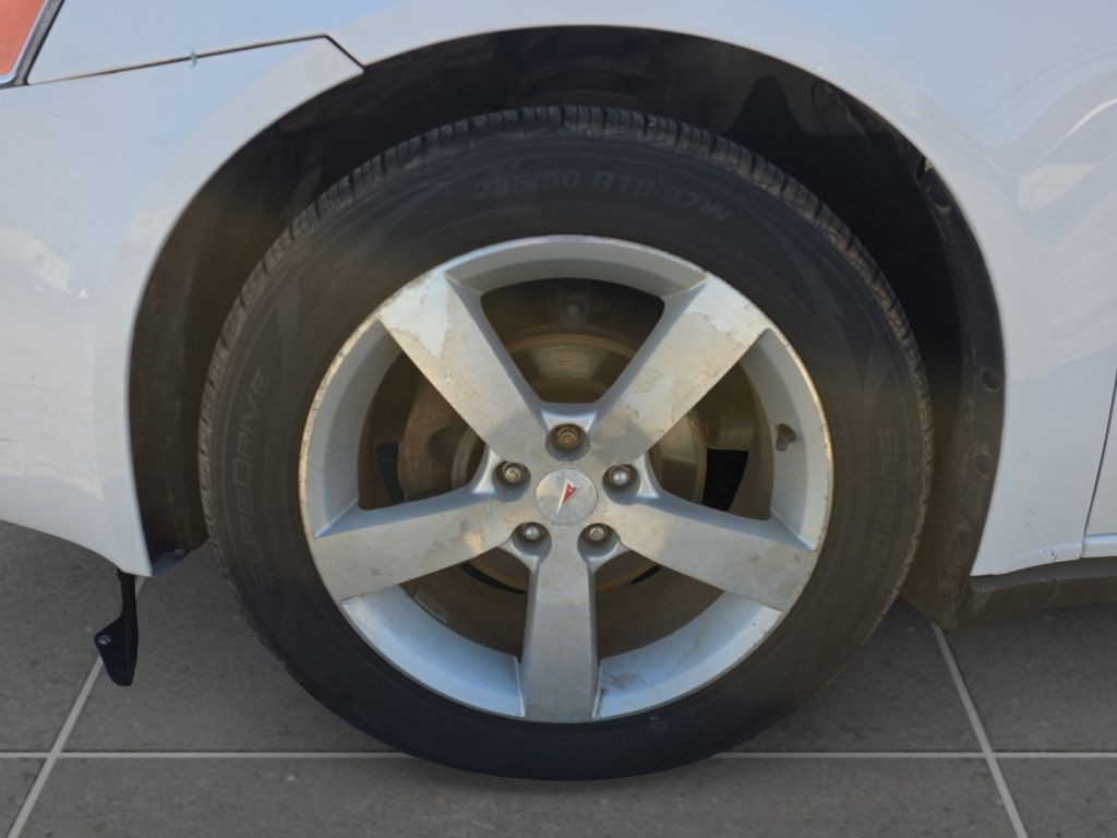 2009 Pontiac G6 Image 14
