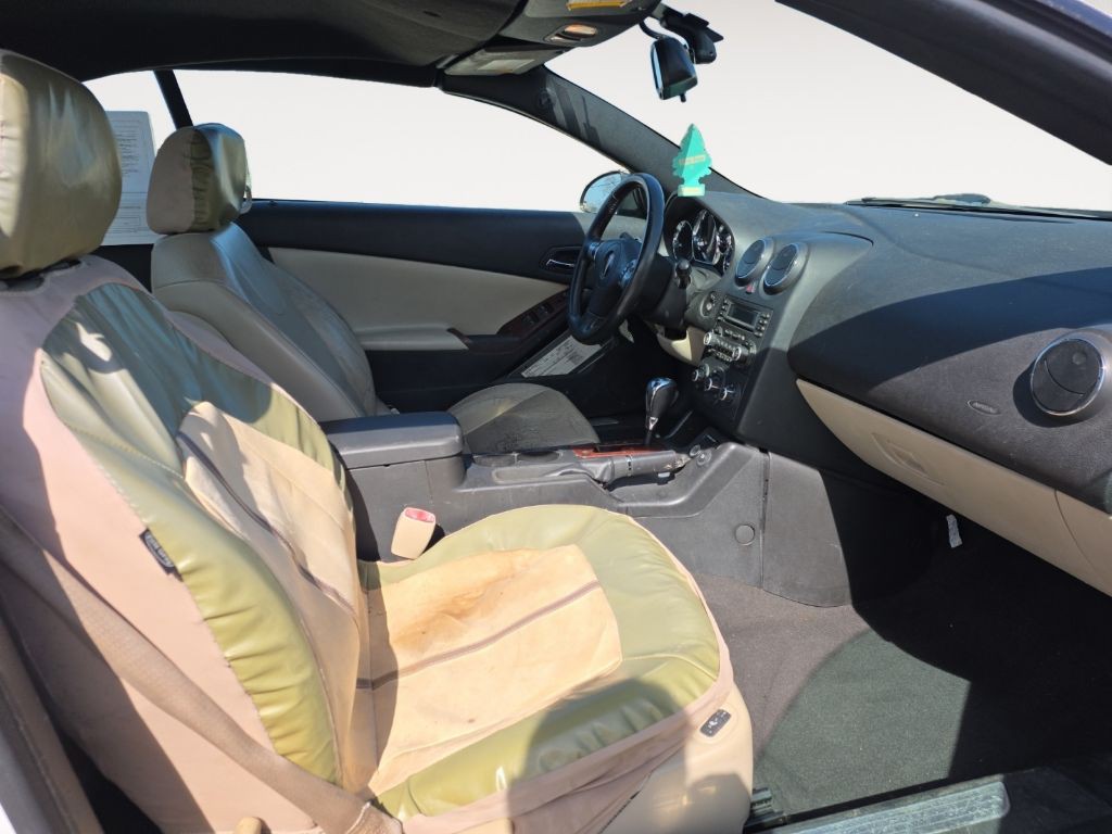 2009 Pontiac G6 Image 15
