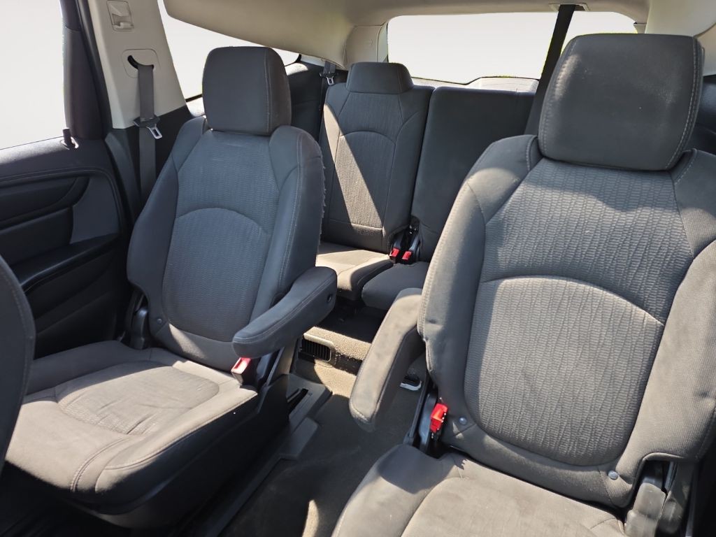 2016 Chevrolet Traverse Image 14
